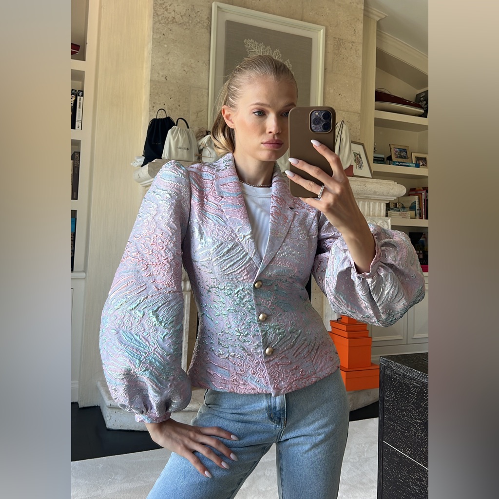 High-End Puffy Sleeve Jacket